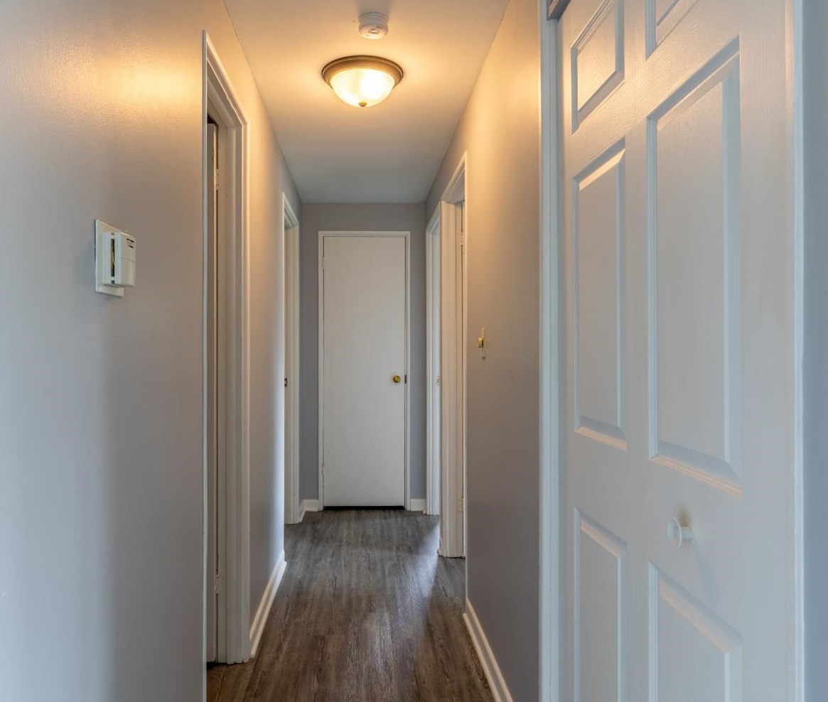 106 Parkview Ave, La Porte IN  46350-6147 exterior