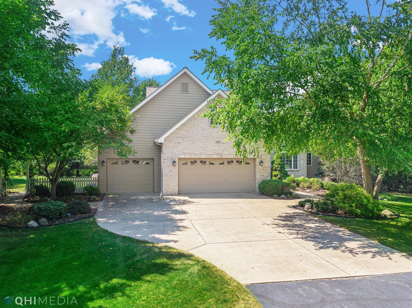 552 Wedgewood Dr, Valpo, IN 46385