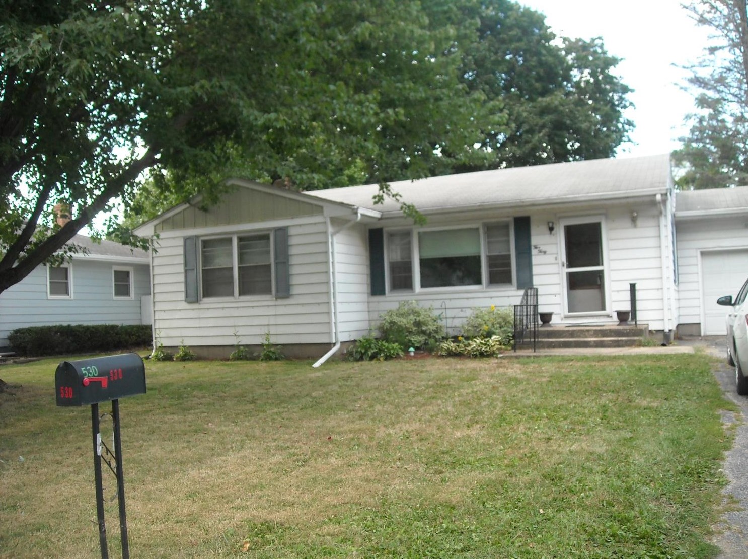 530 Jefferson Ave, Porter, IN 46304-2915