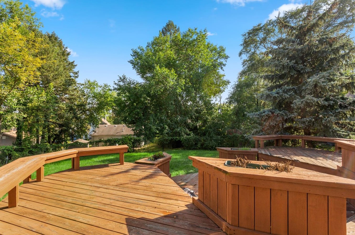209 Hilltop Ave, Michigan City, IN 46360-2339
