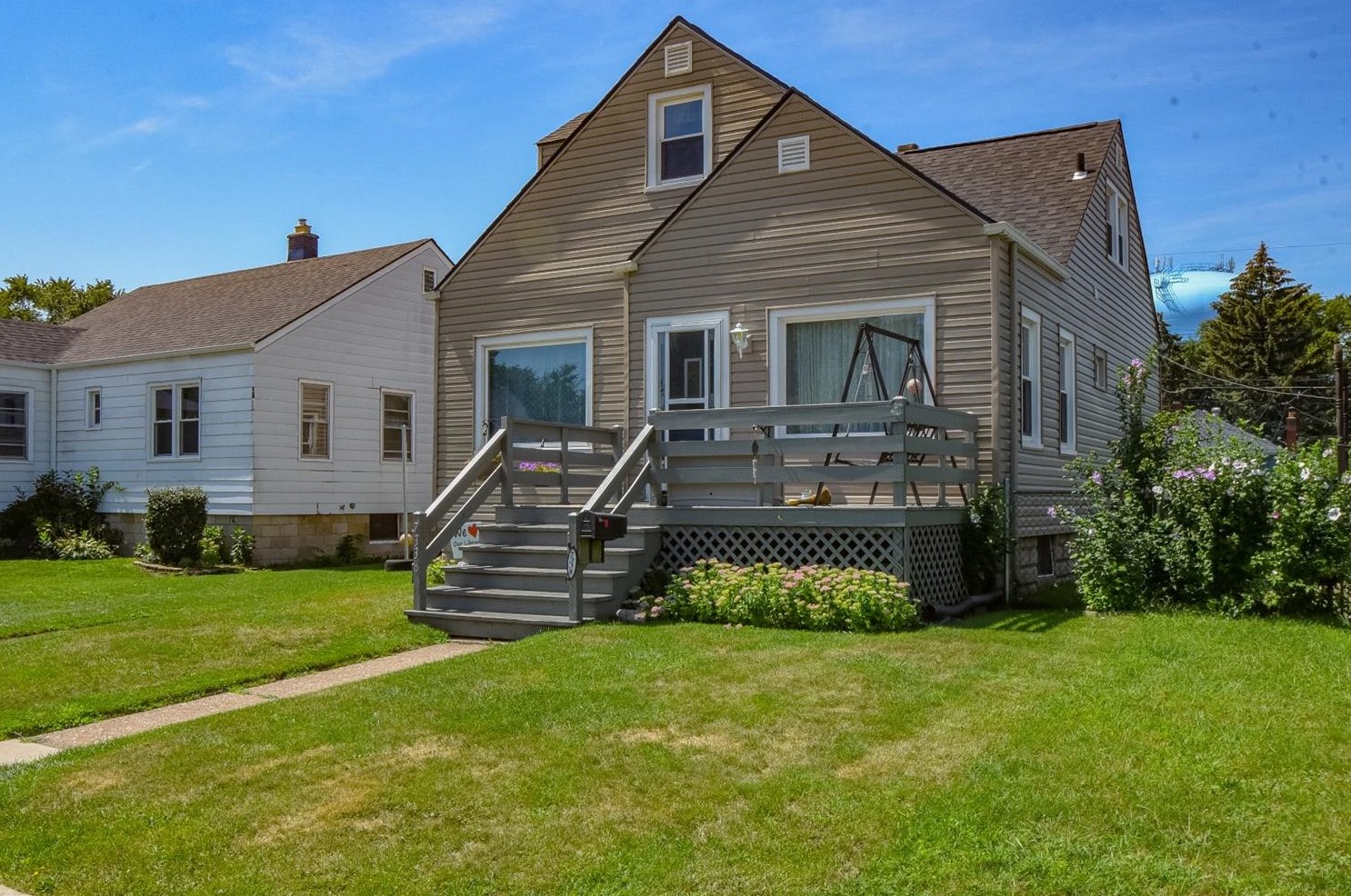 7338 Van Buren Ave, Hammond, IN 46324