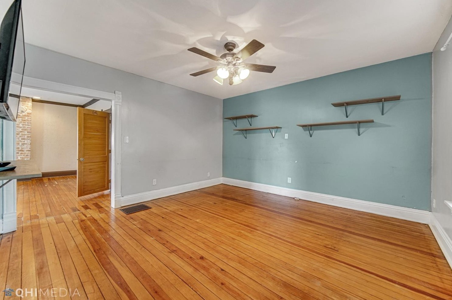 217 Hoyt St, Michigan City, IN 46360-4447