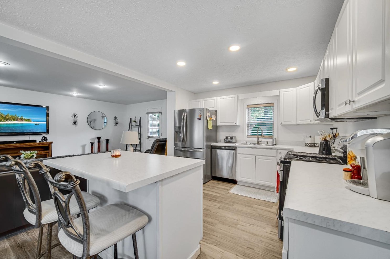 2367 Arrow St, Portage IN  46368-2601 exterior