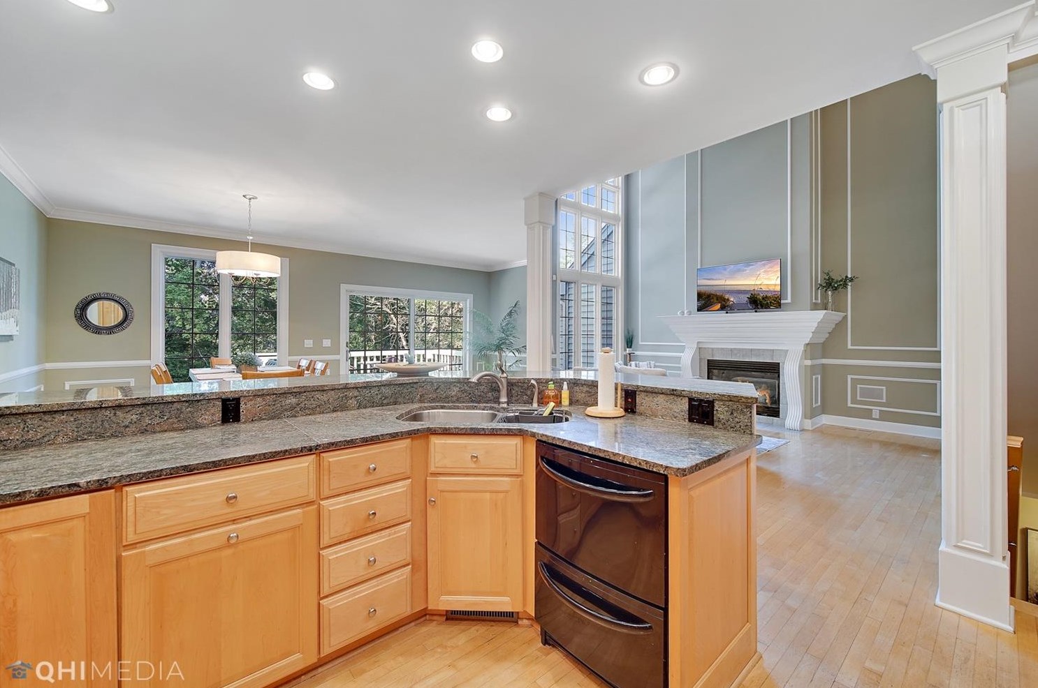 1082 Mission Hills Ct, Porter IN  46304-9605 exterior