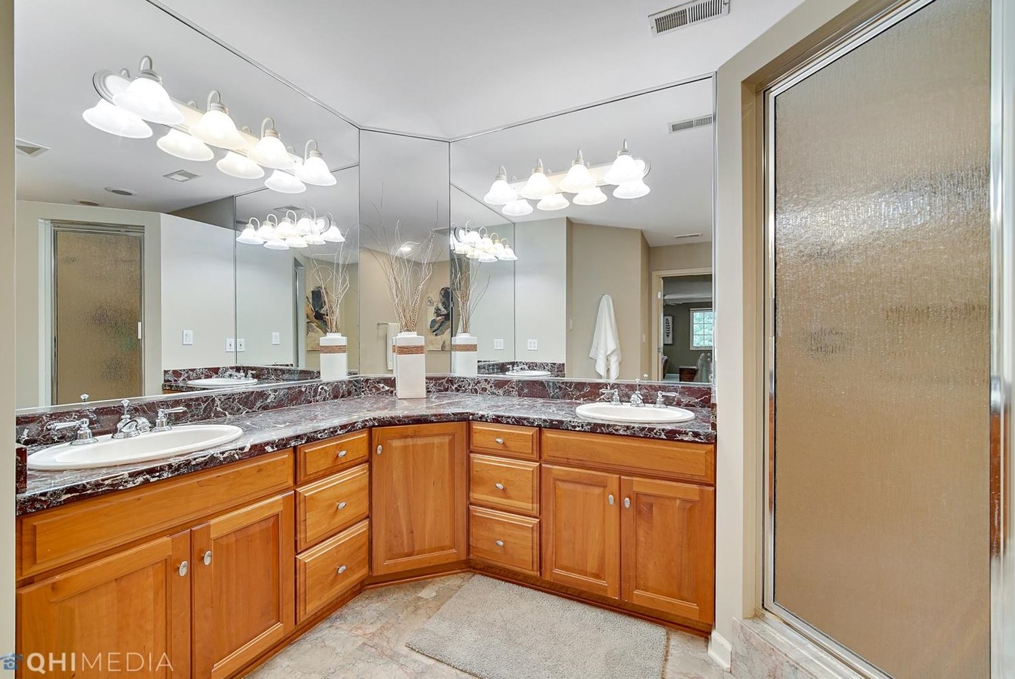1082 Mission Hills Ct, Porter IN  46304-9605 exterior