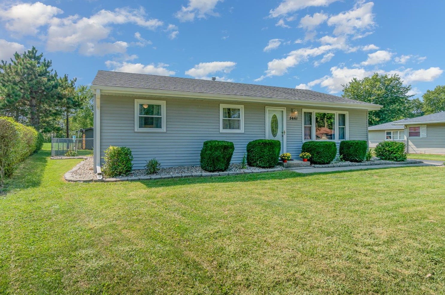 5661 Redwood Ave, Portage, IN 46368-4323