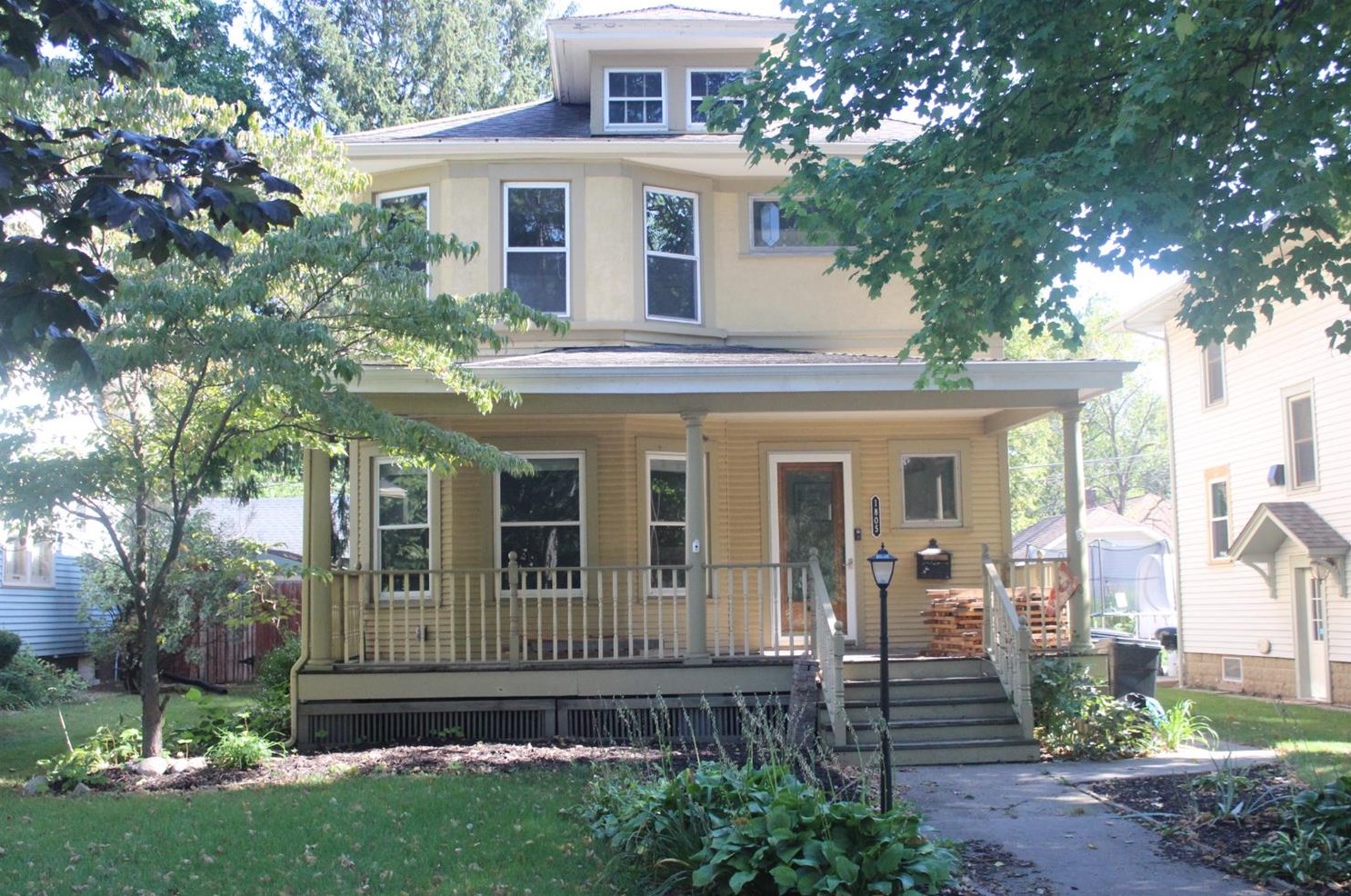 1805 Indiana Ave, La Porte, IN 46350