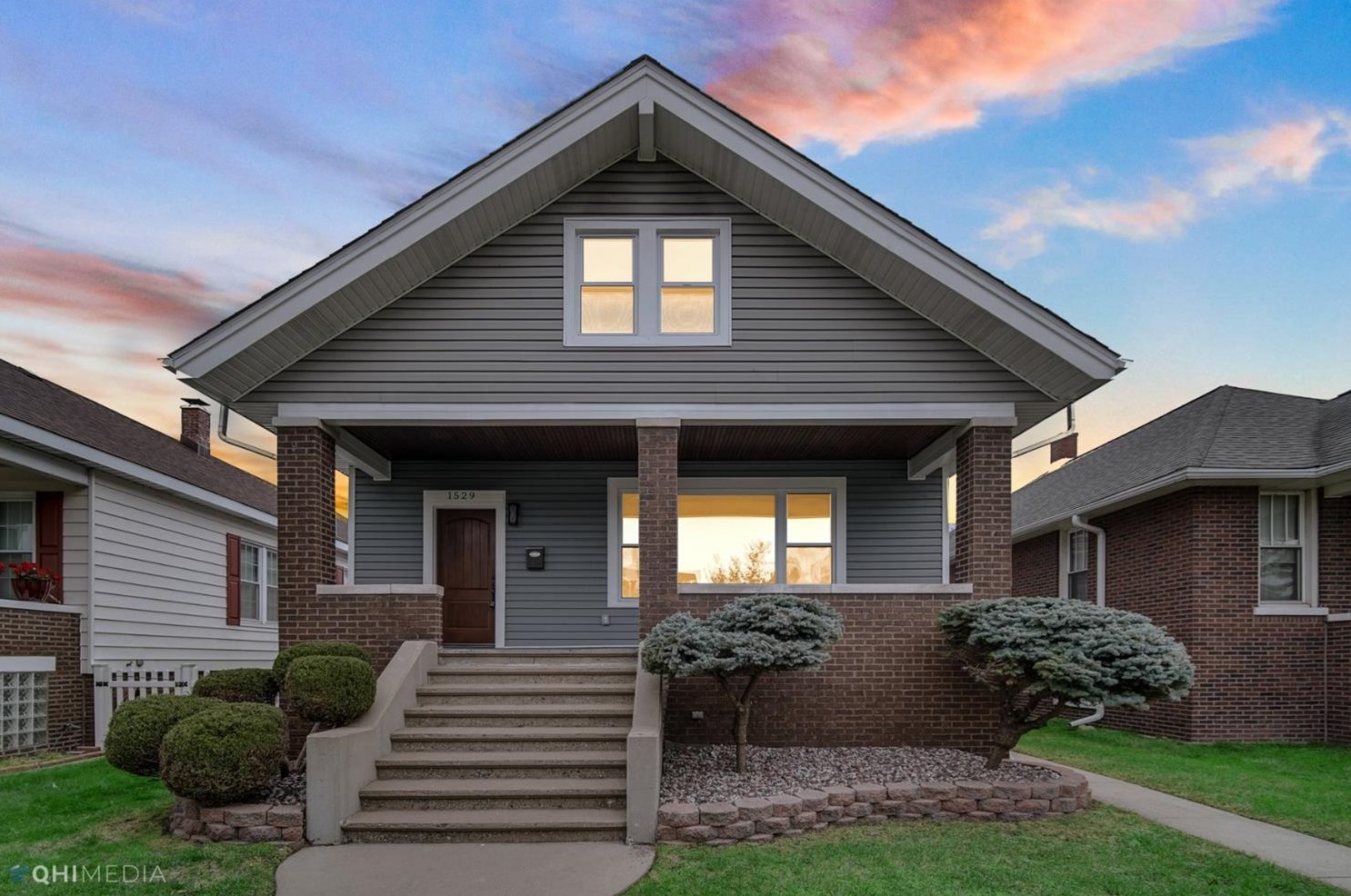 1529 Amy Ave, Whiting, IN 46394
