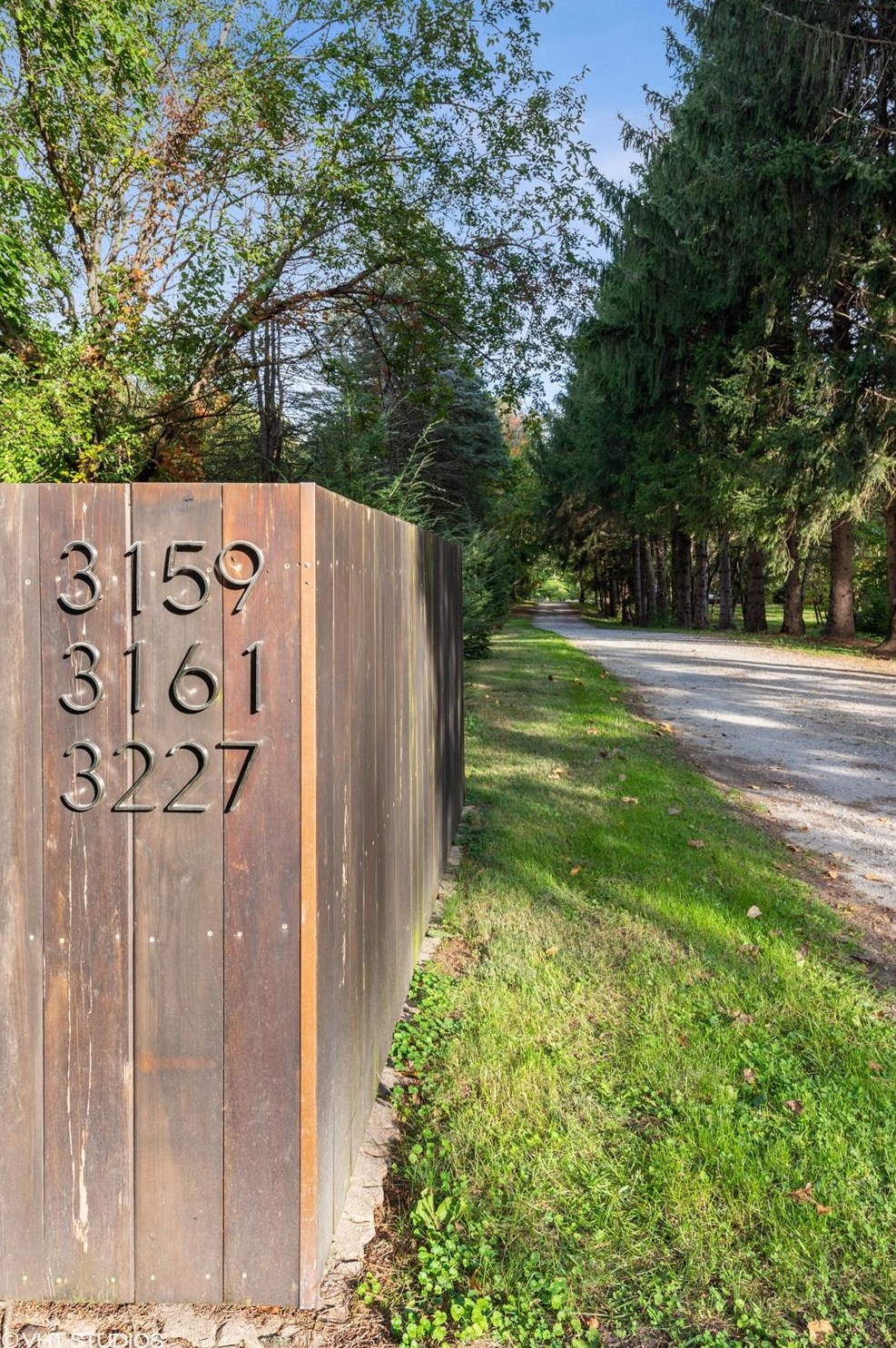 3159 Heavilin Rd, Valpo, IN 46385