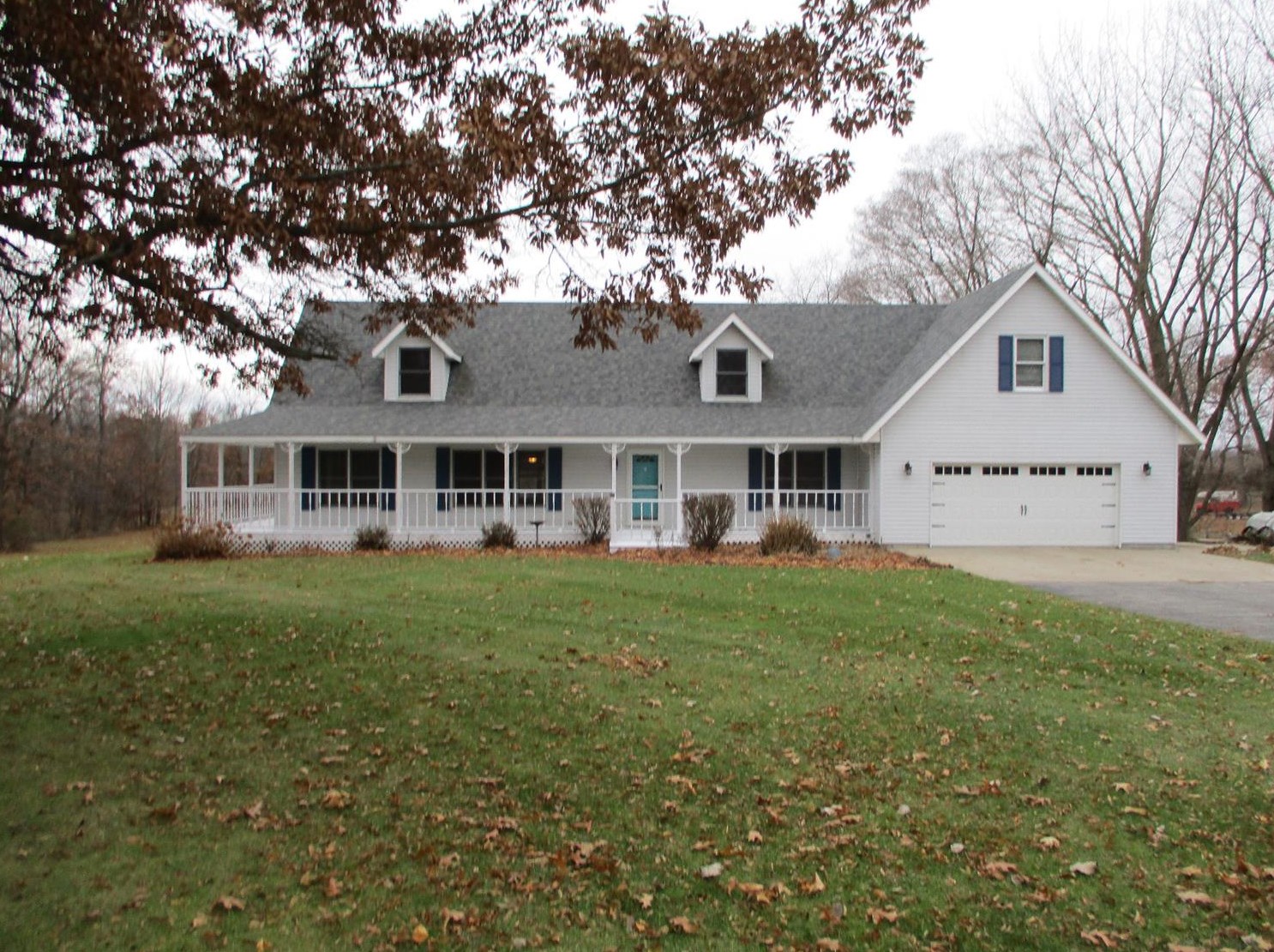 7706 Sand Rd, Wellsboro, IN 46382-9675