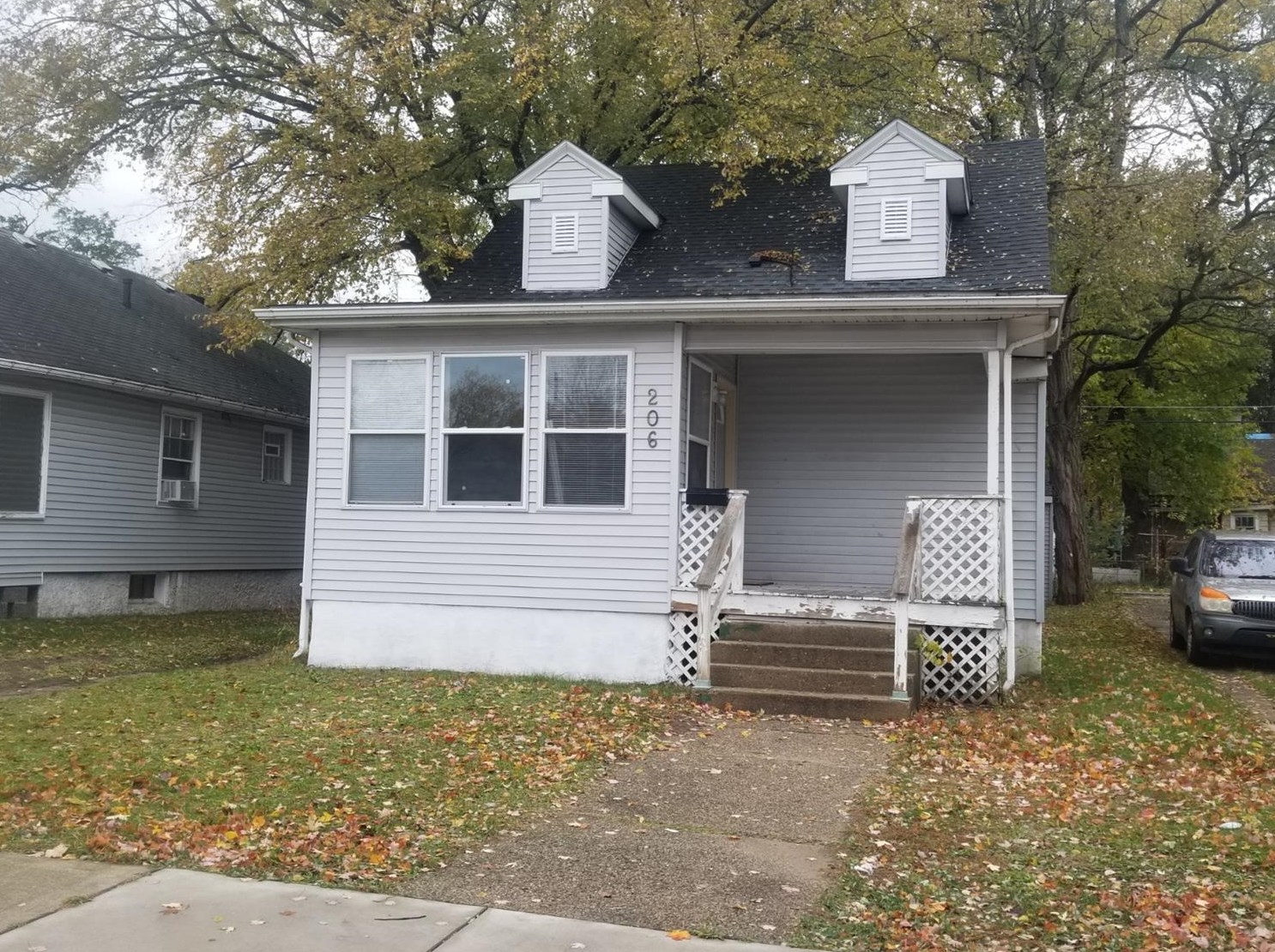 206 Calumet Ave, Michigan City, IN 46360-5015