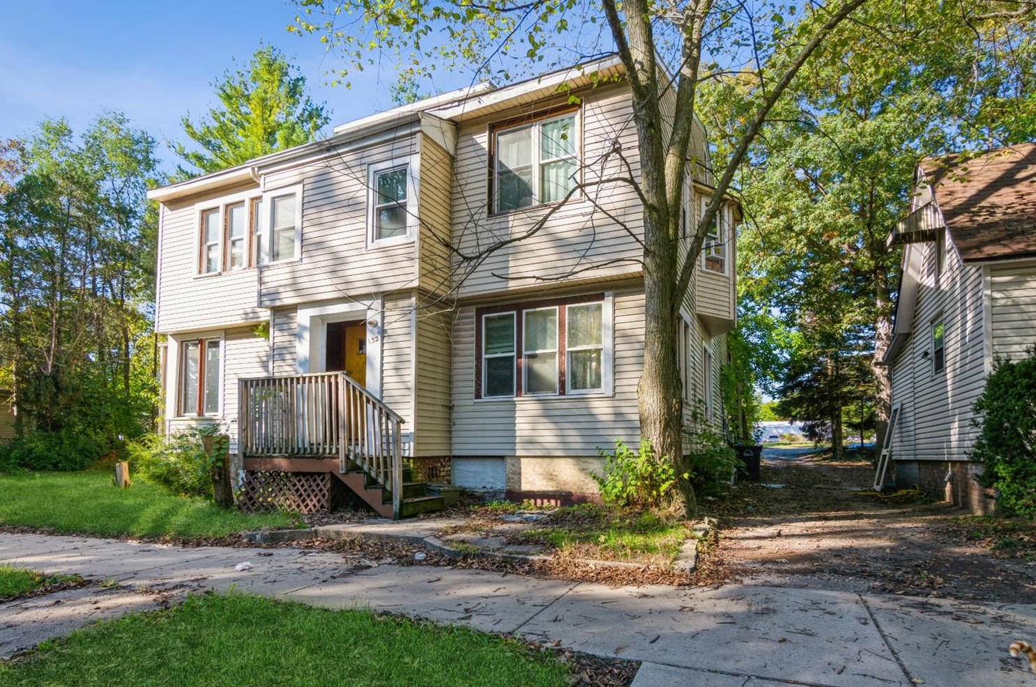 130 N Porter St, Michigan City, IN 46360