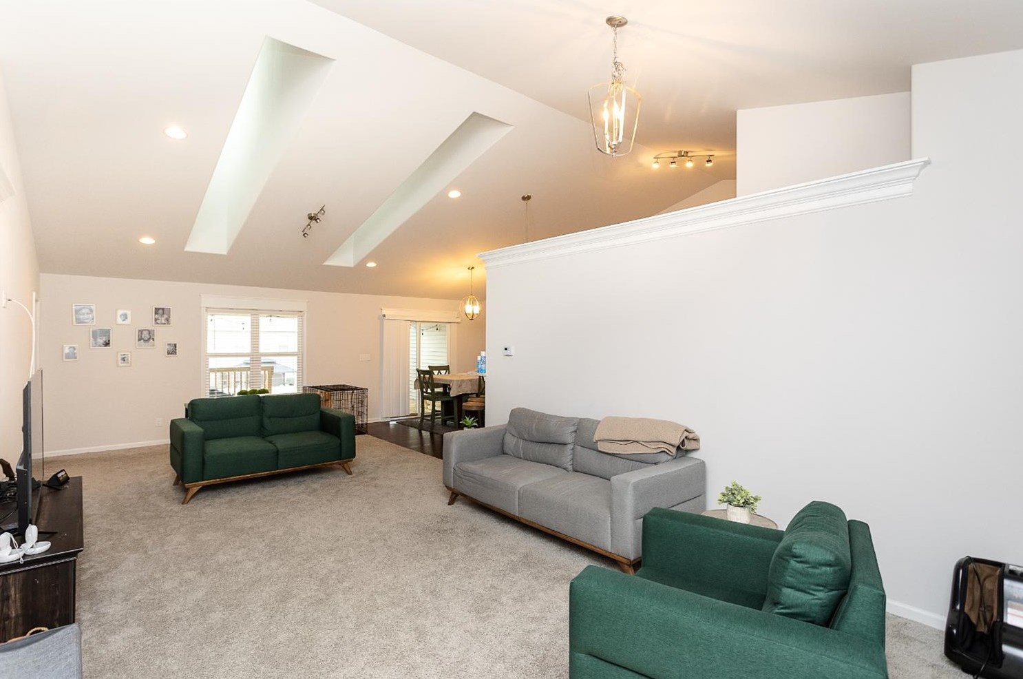 3009 Winter Garden Dr, Valpo, IN 46385