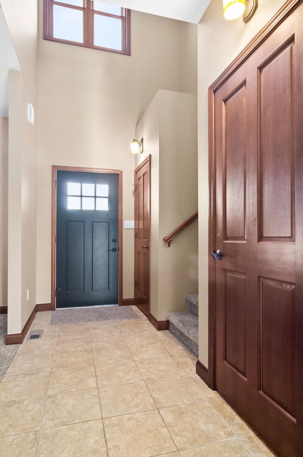 224 Cessna Dr, Porter, IN 46304-8716