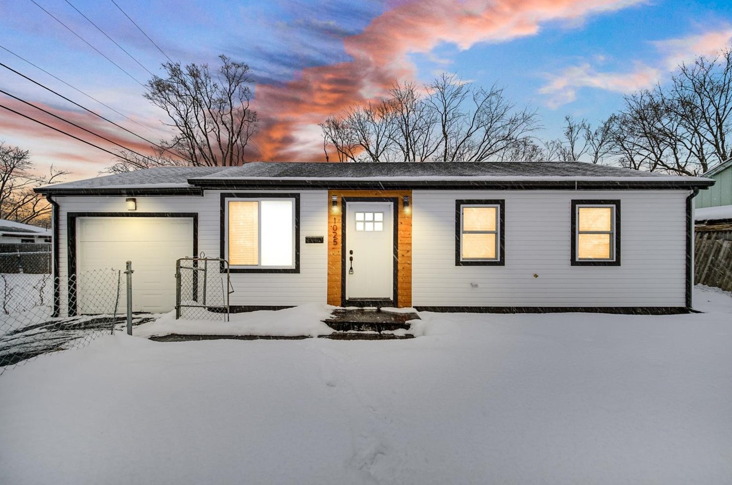 1025 E Dekalb St, Gary, IN 46403