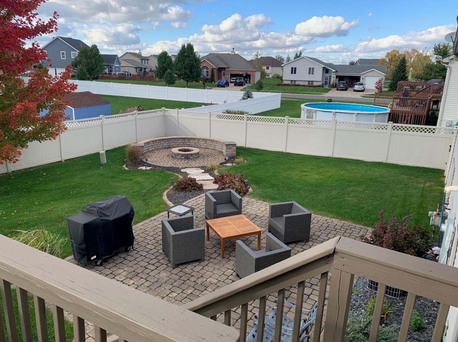 6586 Arrowhead Dr, Schererville, IN 46375-5347