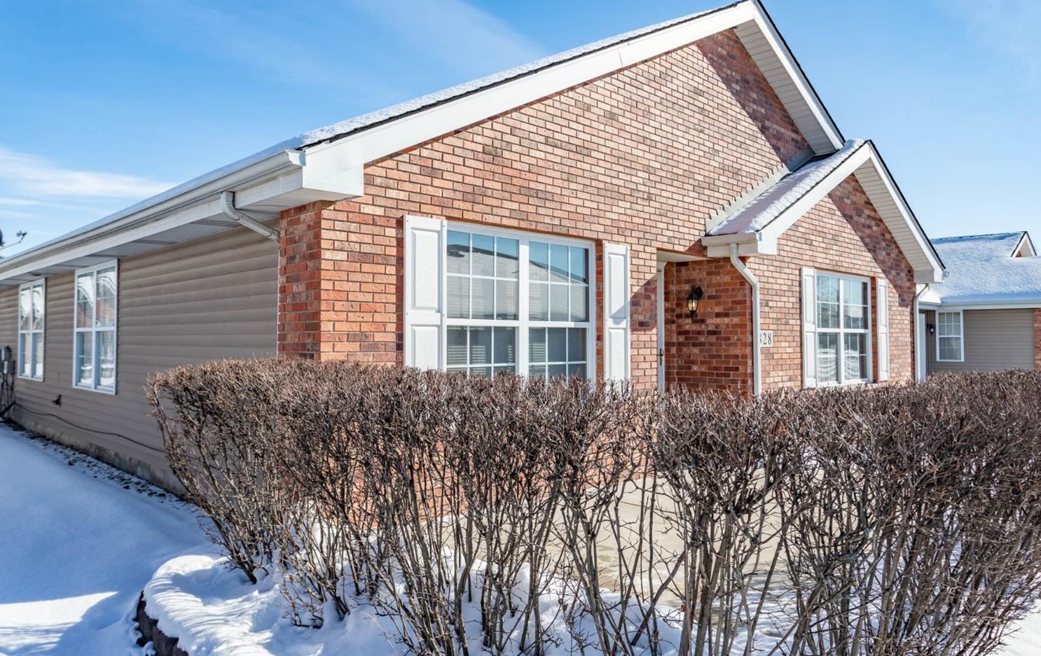 328 W 43rd Ct, Griffith, IN 46319