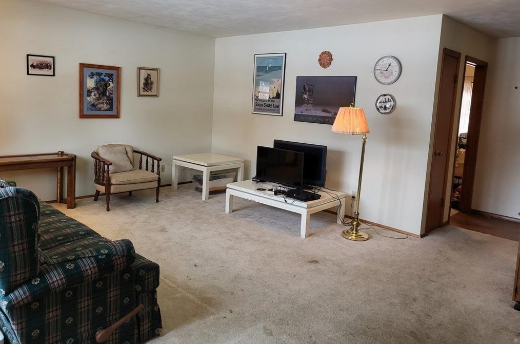 1409 Andrew Ave, La Porte, IN 46350