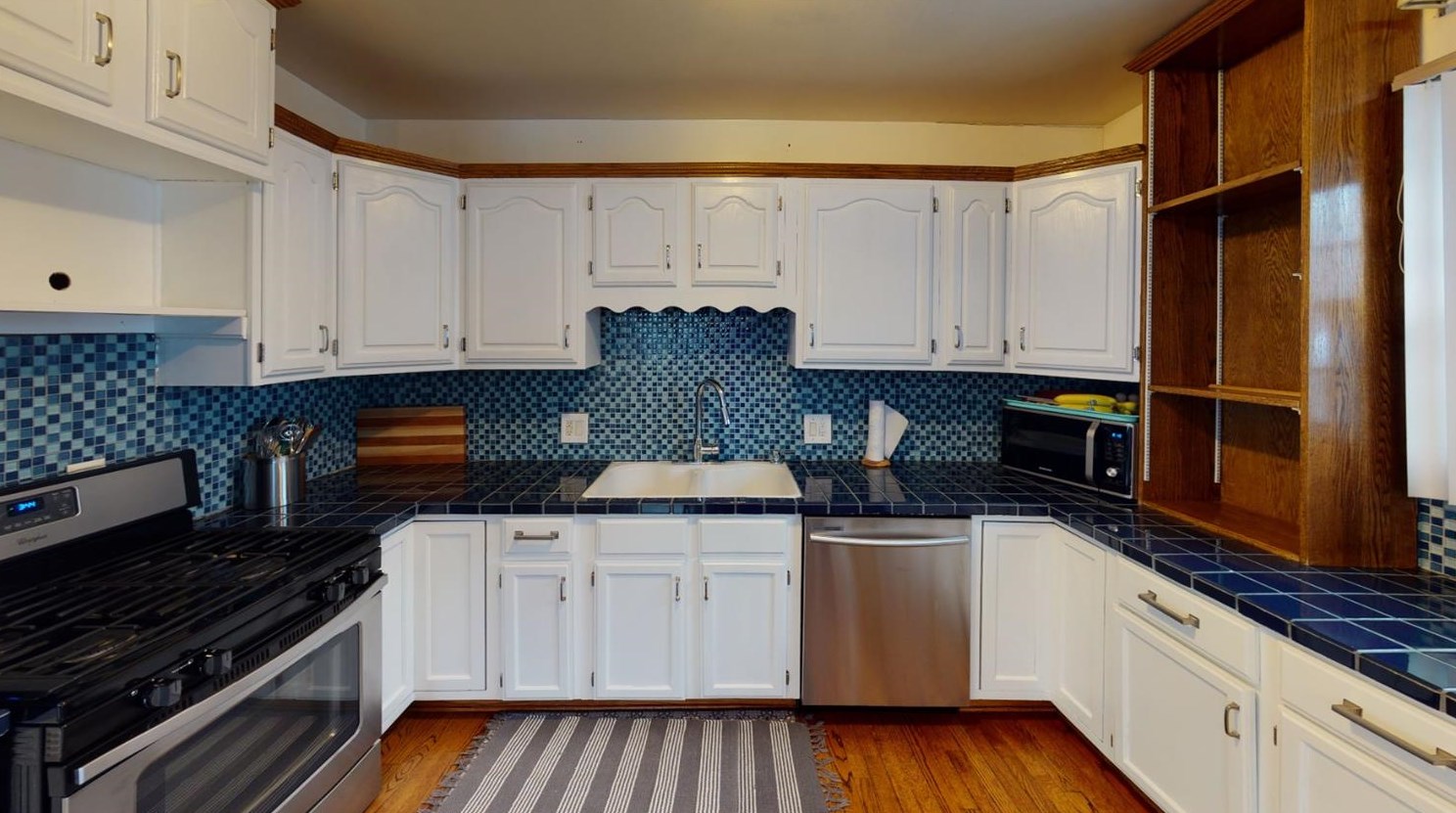 2363 Hamstrom Rd, Portage, IN 46368-2255