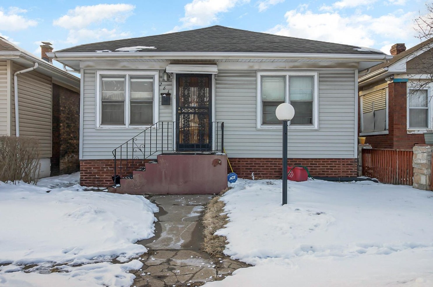 264 Harrison St, Gary, IN 46402