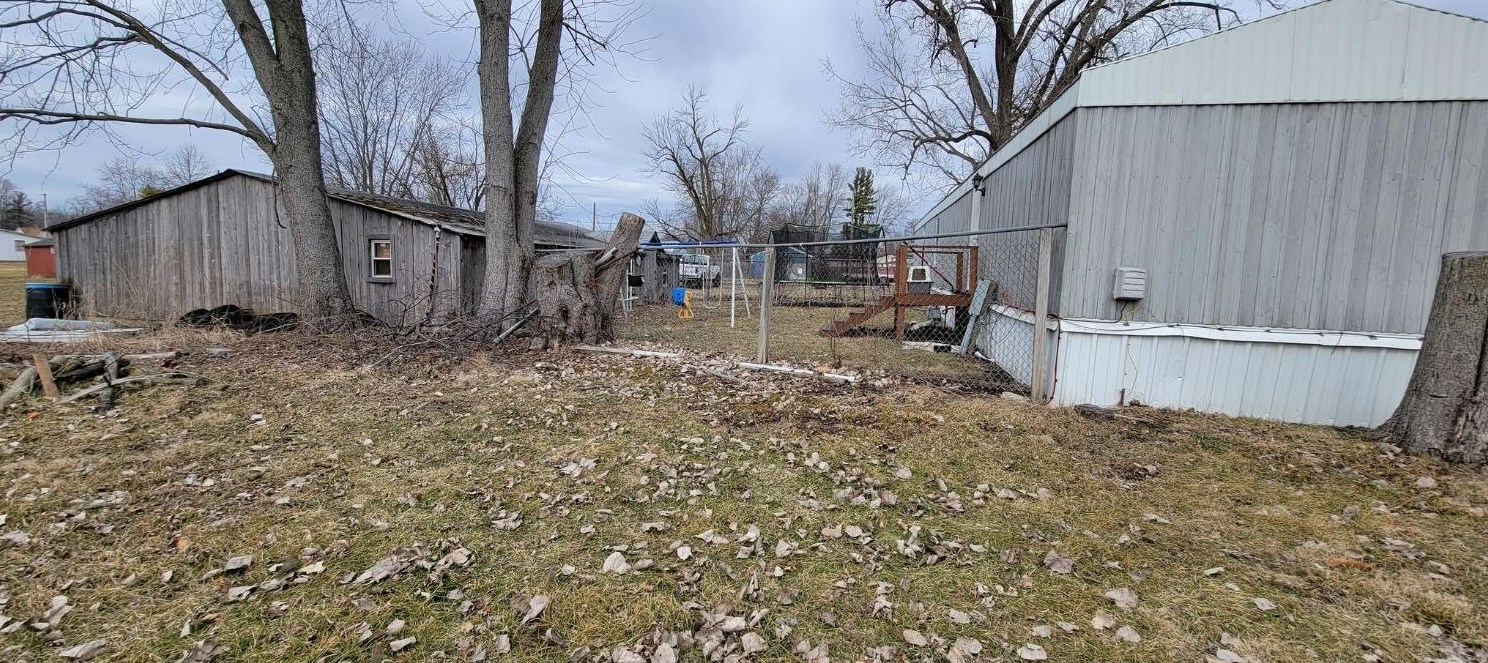 603 Jefferson St, Medaryville, IN 47957-7012
