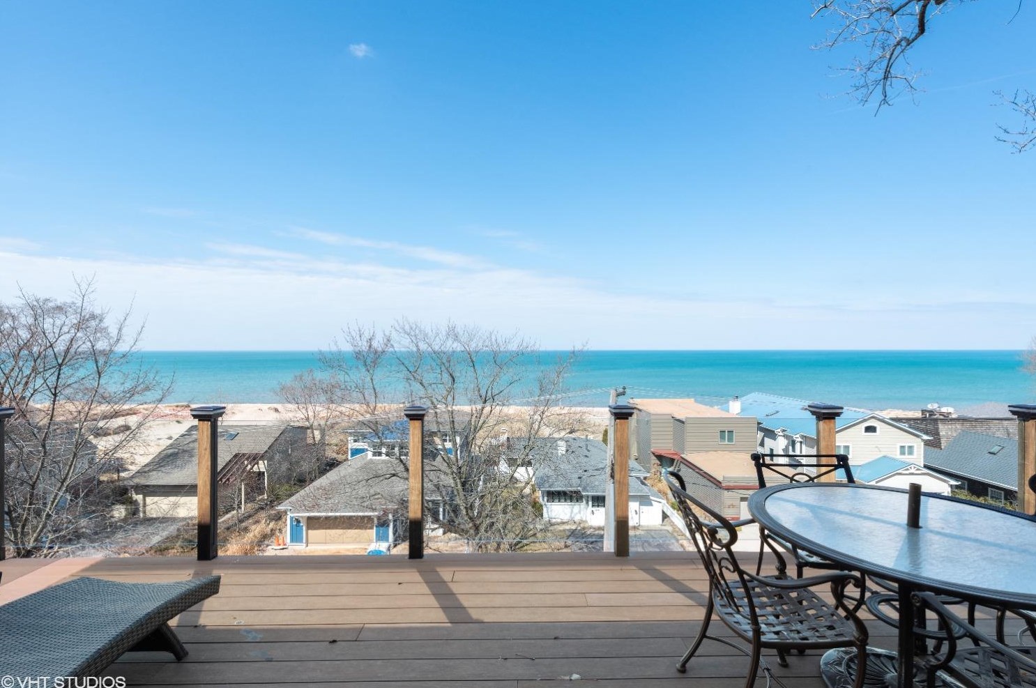 1405 Lake Shore Dr, Michigan City, IN 46360