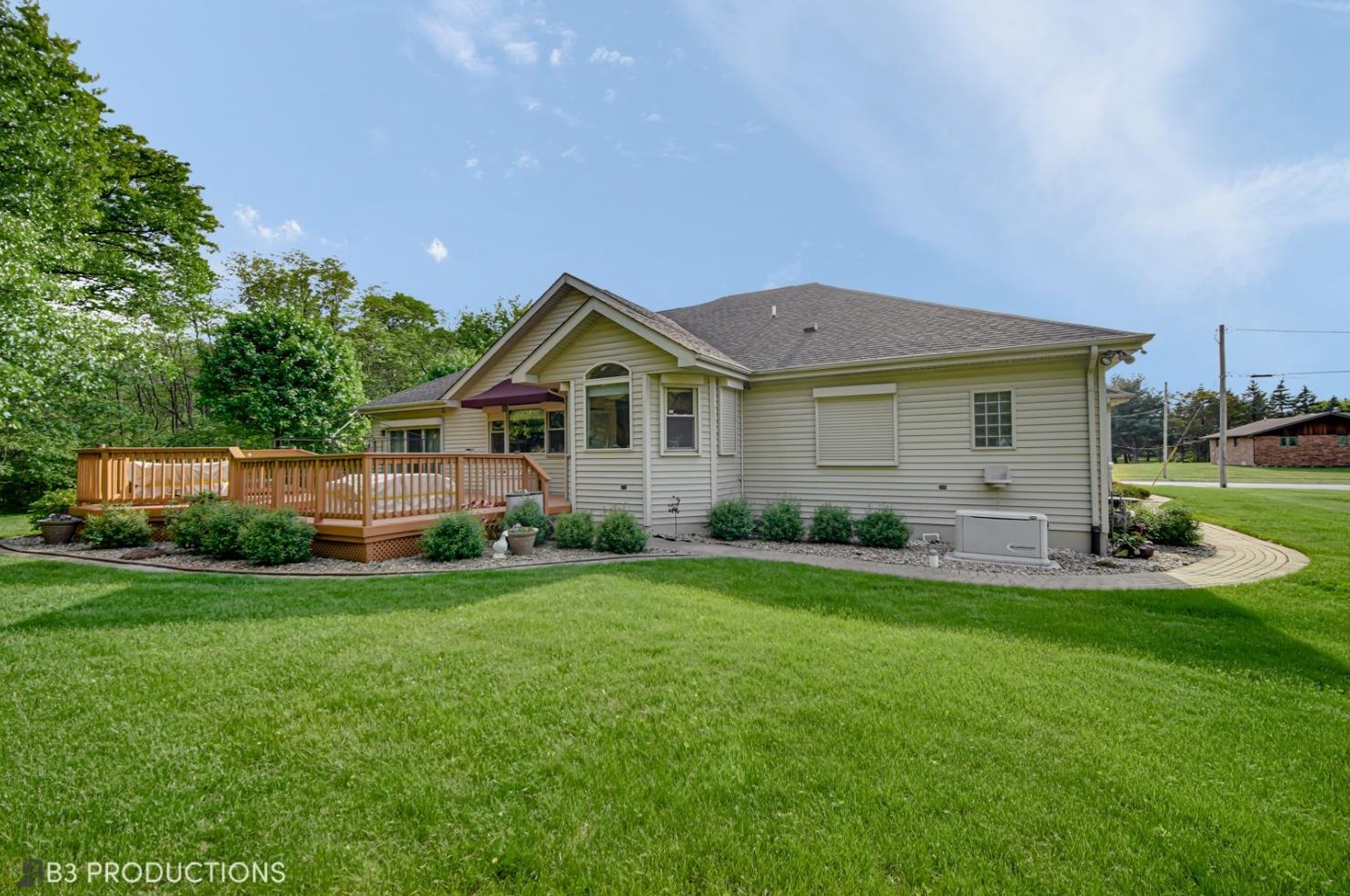 2391 Ellsworth St, Gary, IN 46404