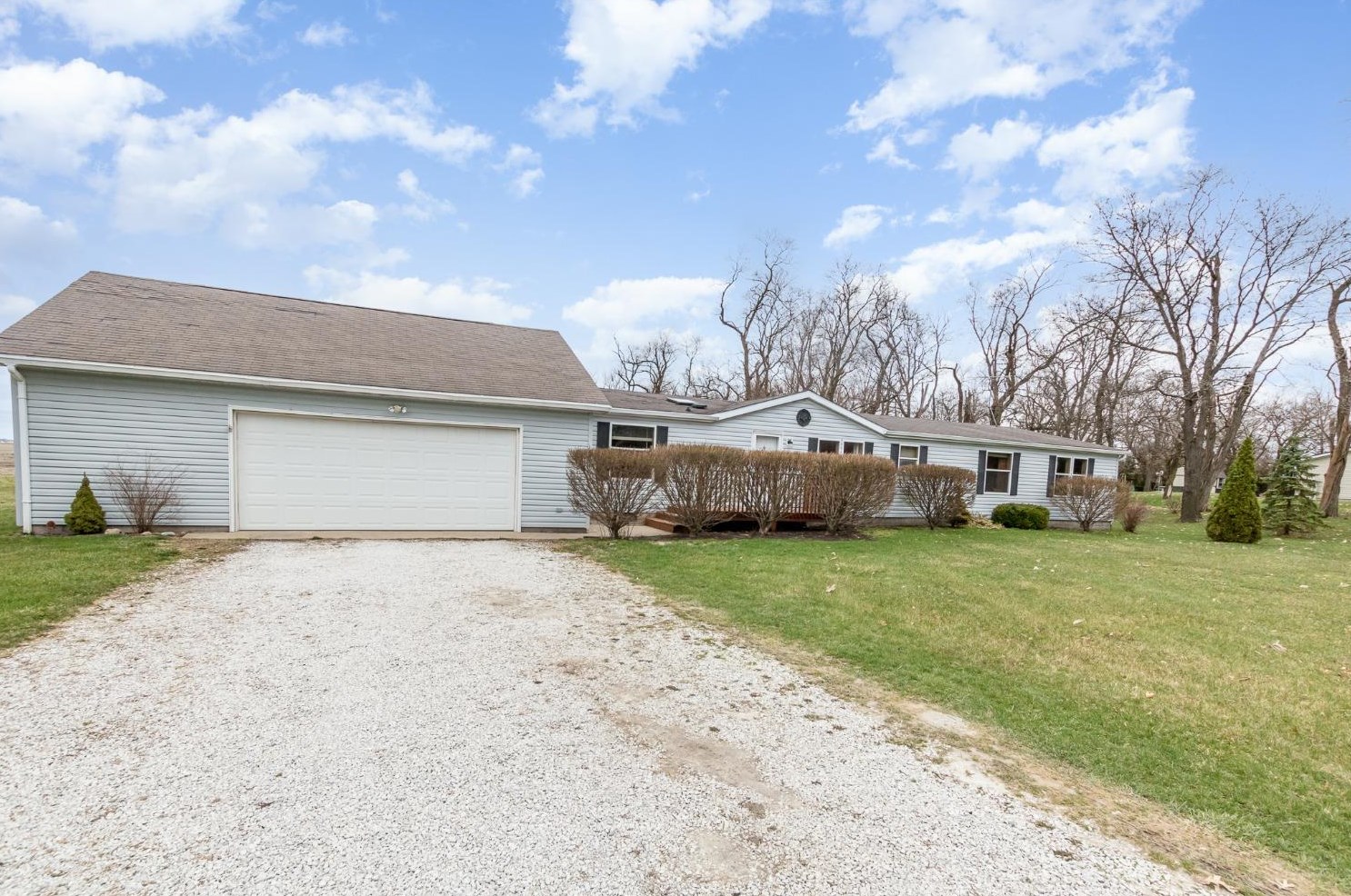 4512 700, Rensselaer, IN 47978-7437
