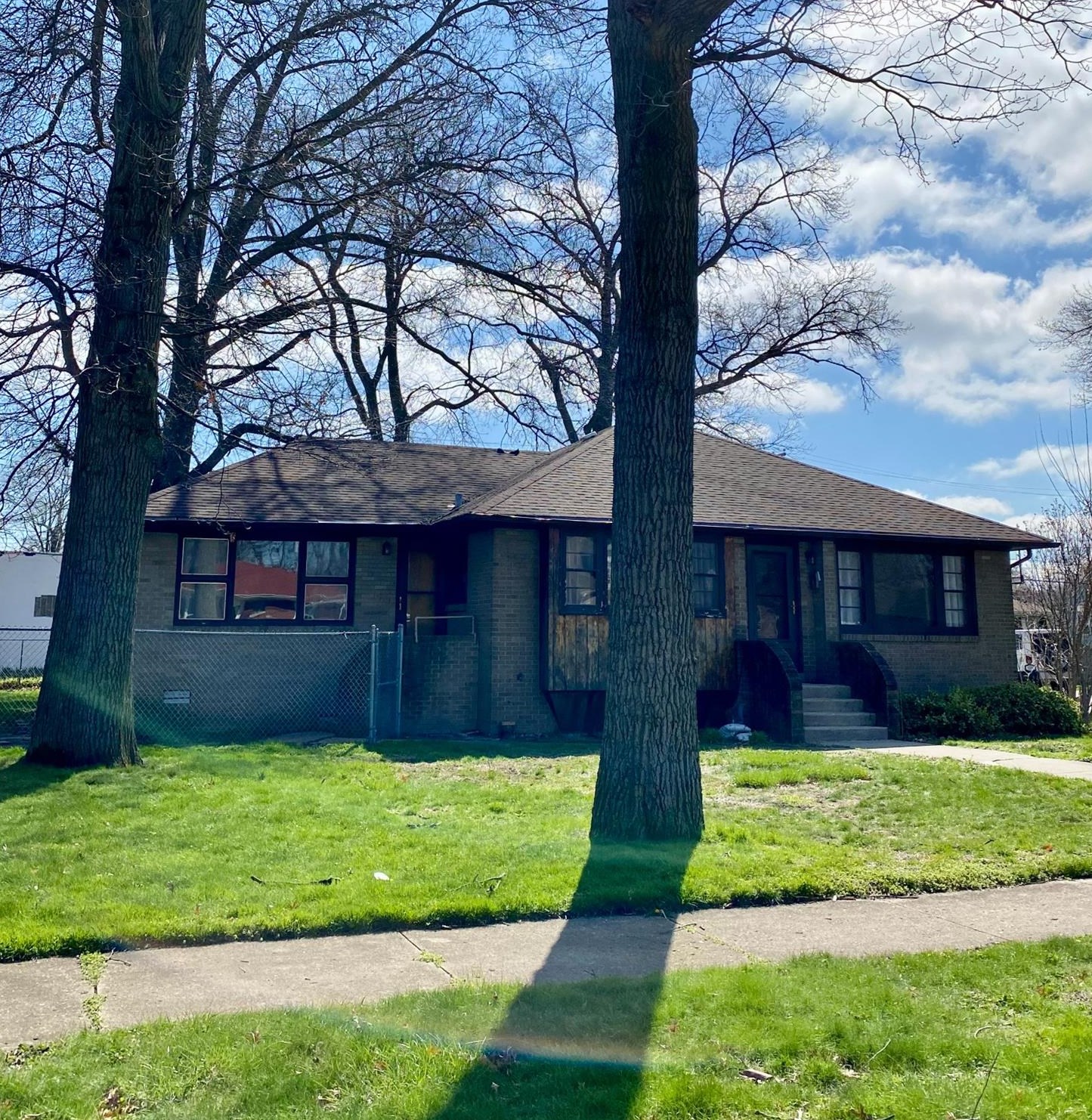 439 Griffith Blvd, Griffith, IN 46319-2148