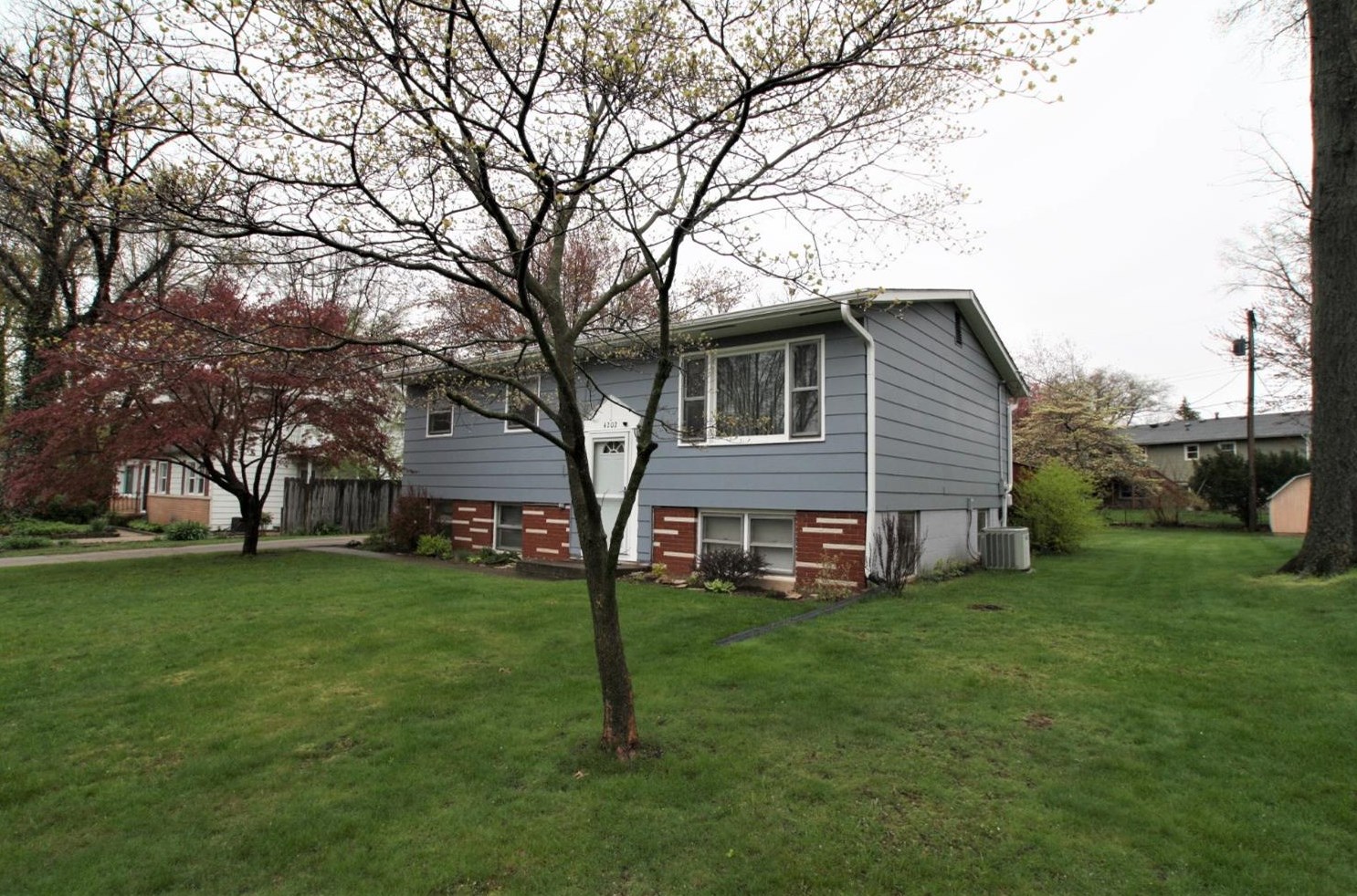 4202 Breckenridge Ave, Michigan City, IN 46360-7464