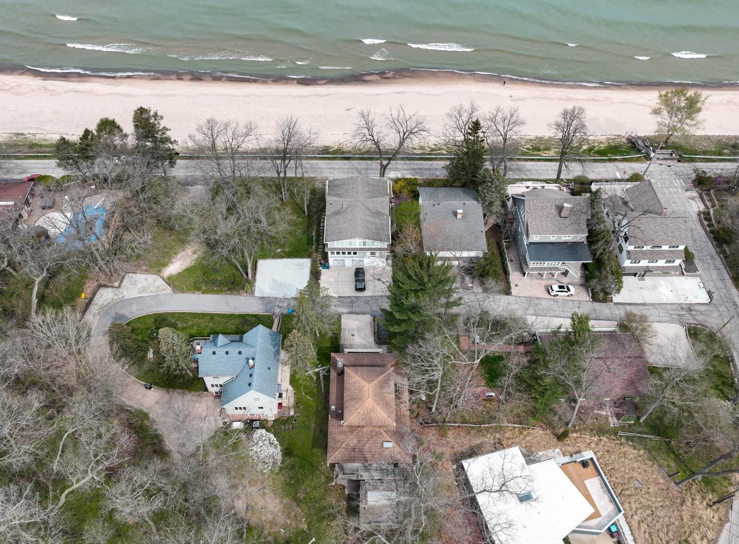 3217 Jay Bird Ln, Michigan City, IN 46360