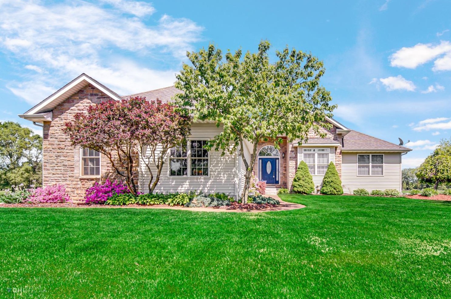 301 Ironwood St, Demotte, IN 46310-7009