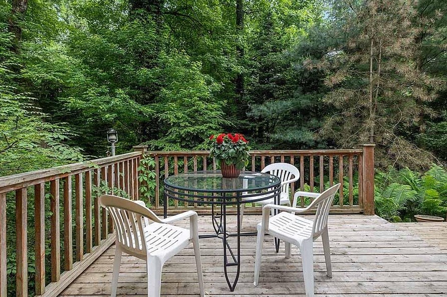 3822 Hiawatha Dr, Michigan City IN  46360-1118 exterior