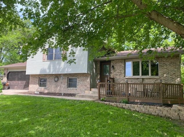 2299 Rodeo St, Portage, IN 46368-2456