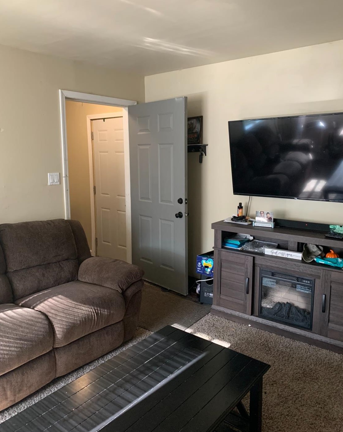 780 Riverlane Dr, Gary, IN 46405