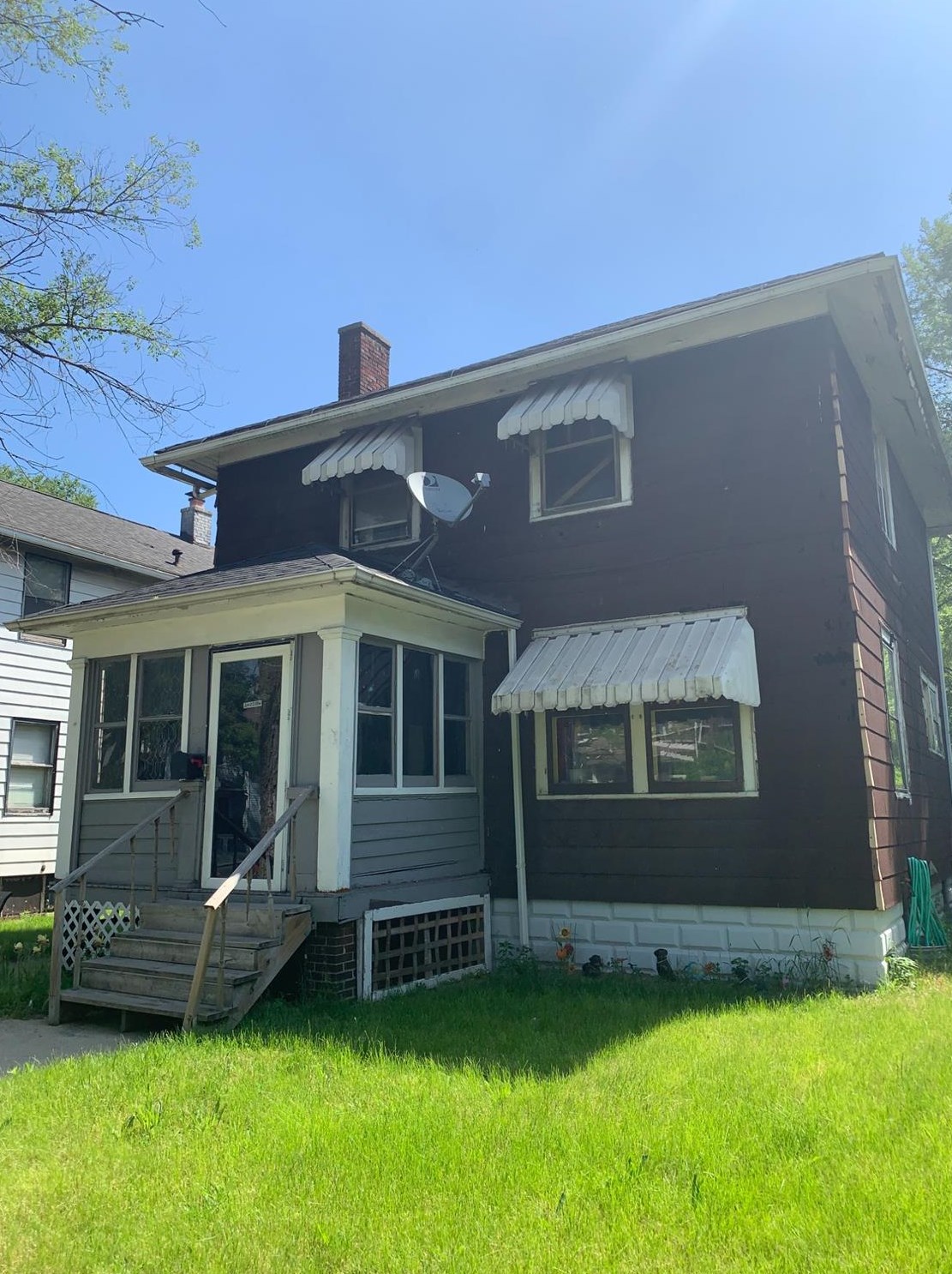 555 Kentucky St, Gary, IN 46402-1429