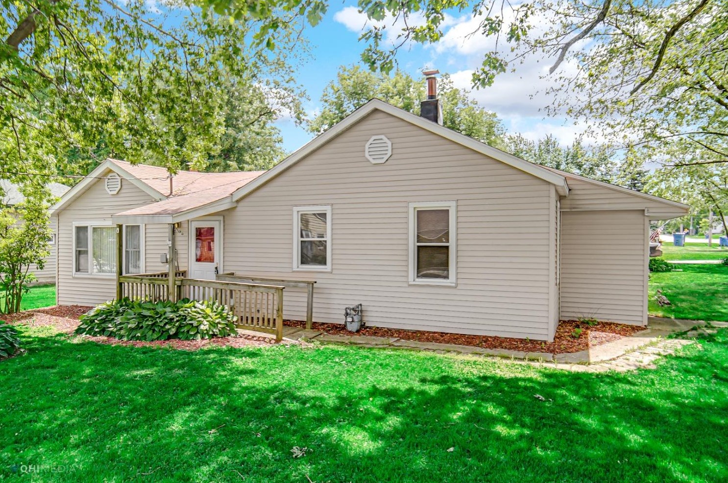 407 N Washington St, Hebron, IN 46341