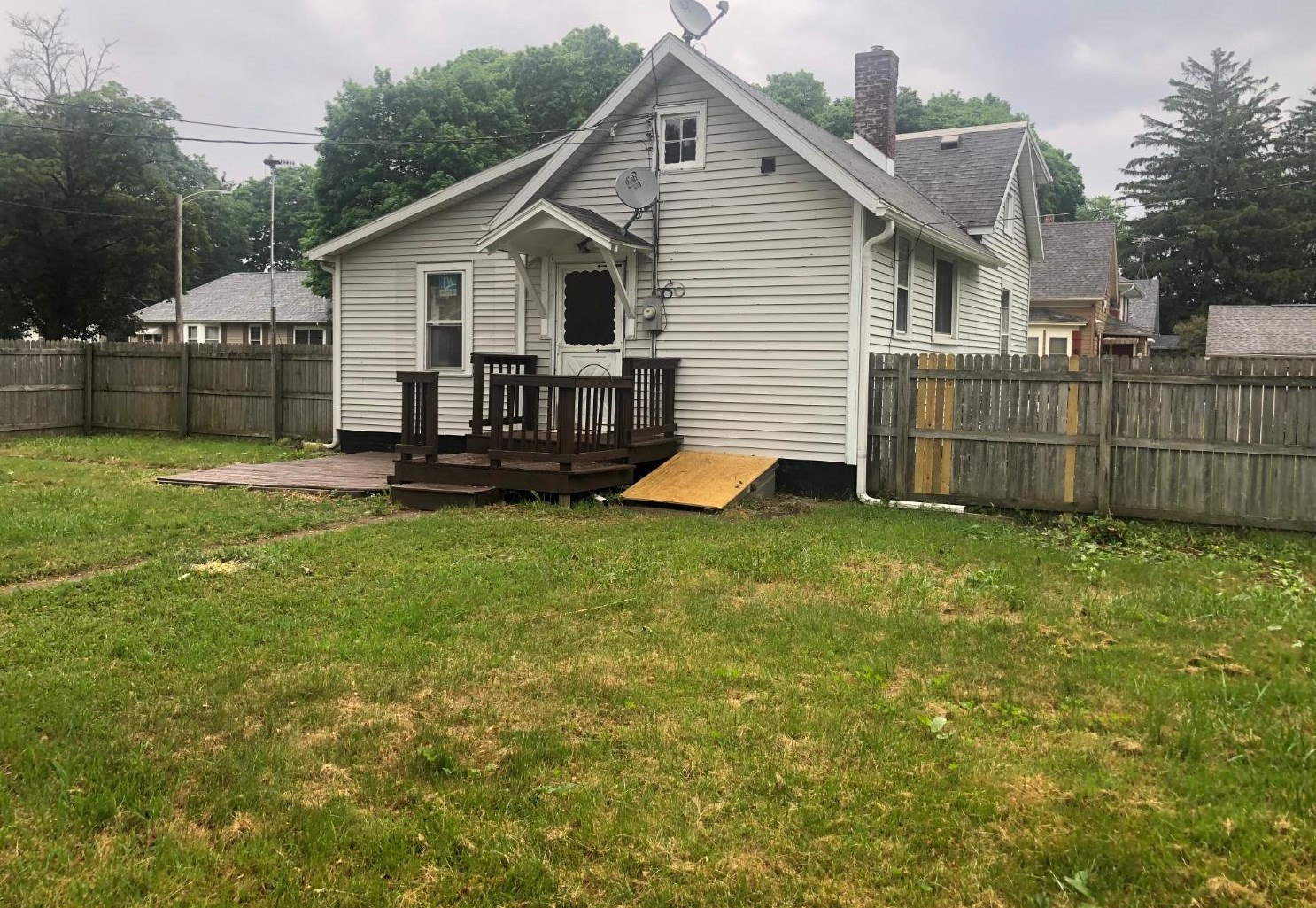 1002 Rumely St, La Porte, IN 46350-4342
