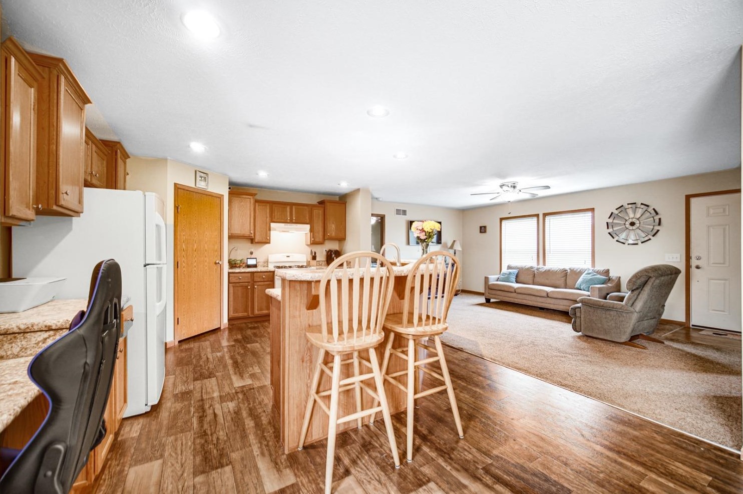 886 N 100 W, Valpo, IN 46385