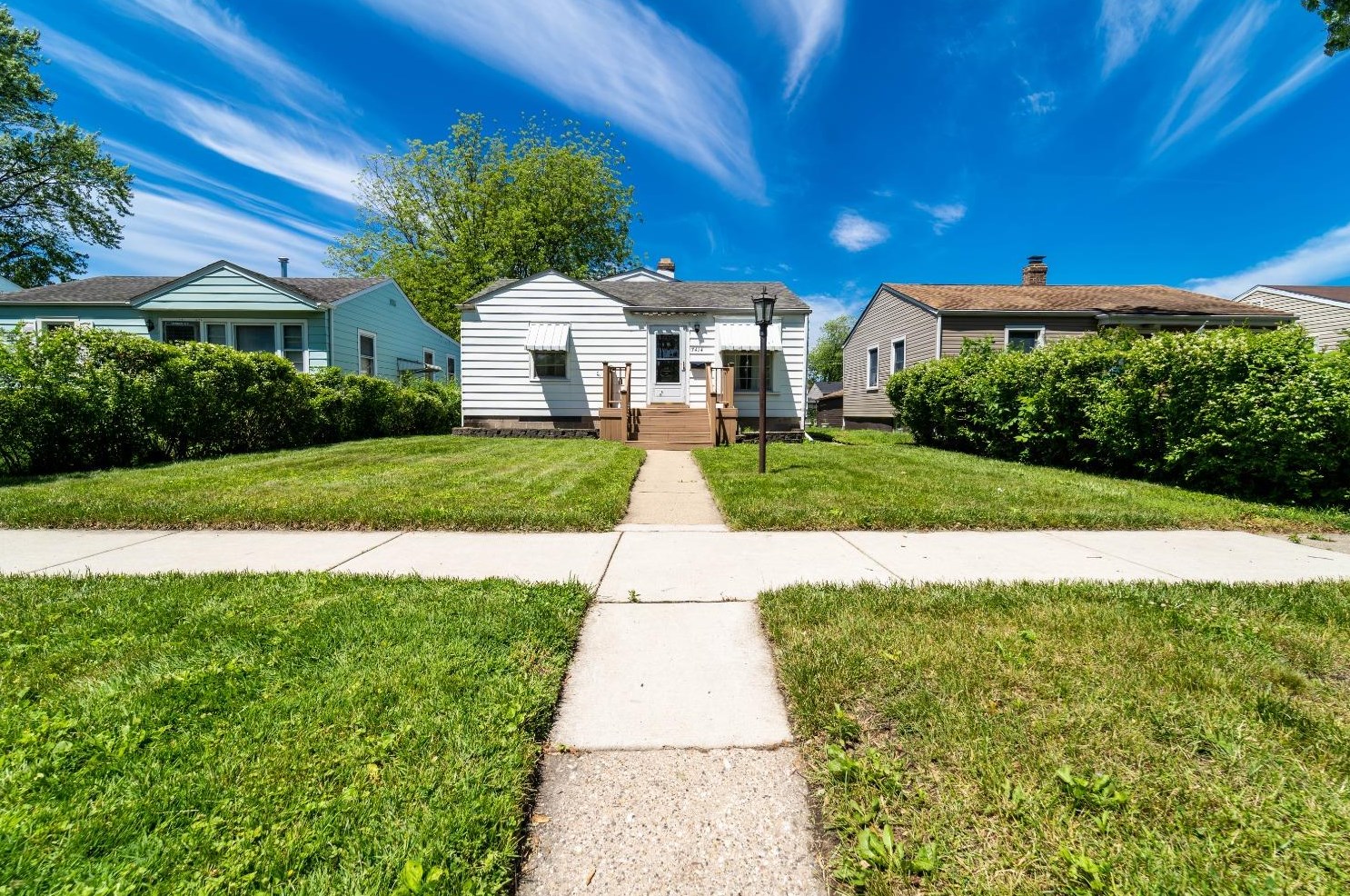 7414 Oakdale Ave, Hammond, IN 46324