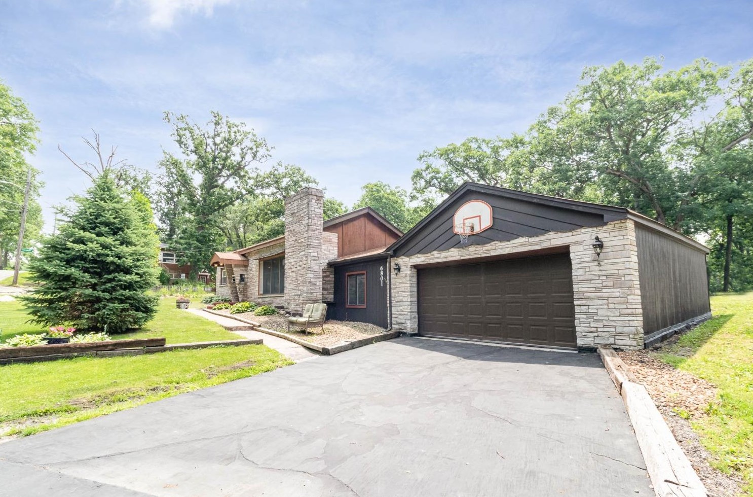 6801 W 145th Ave, Cedar Lake, IN 46303