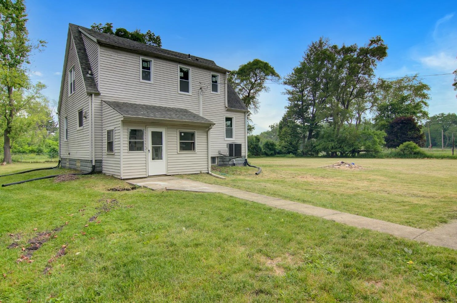 2856 Utah St, Gary, IN 46405