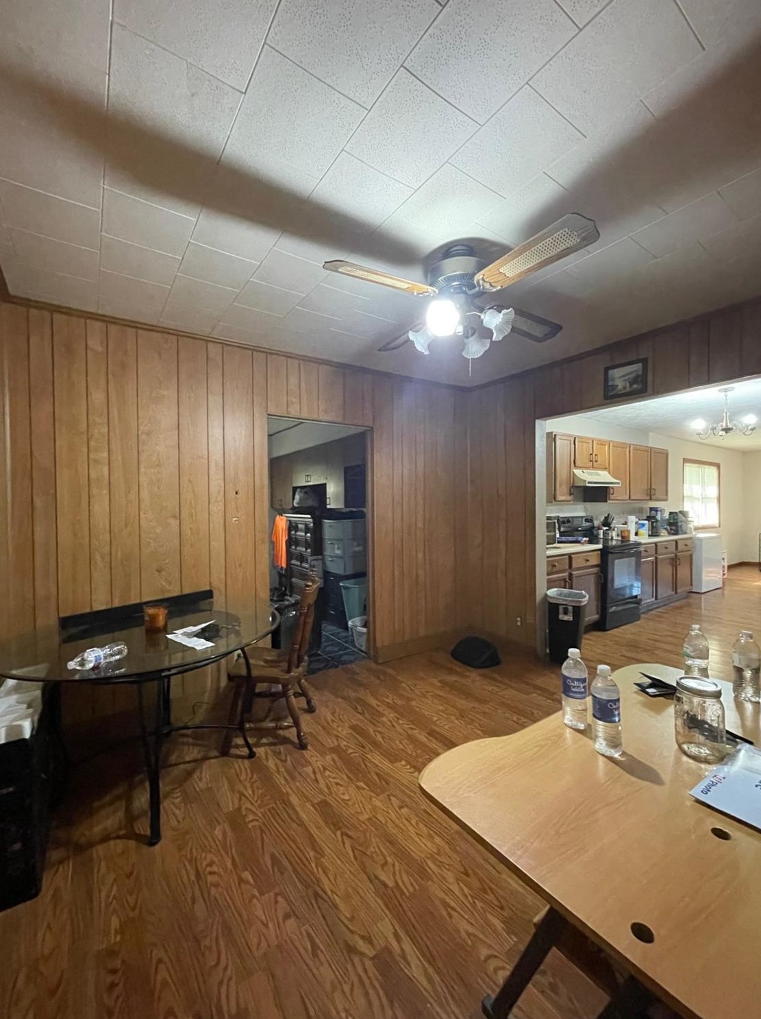 202 Maple St, Kentland IN  47951-1042 exterior