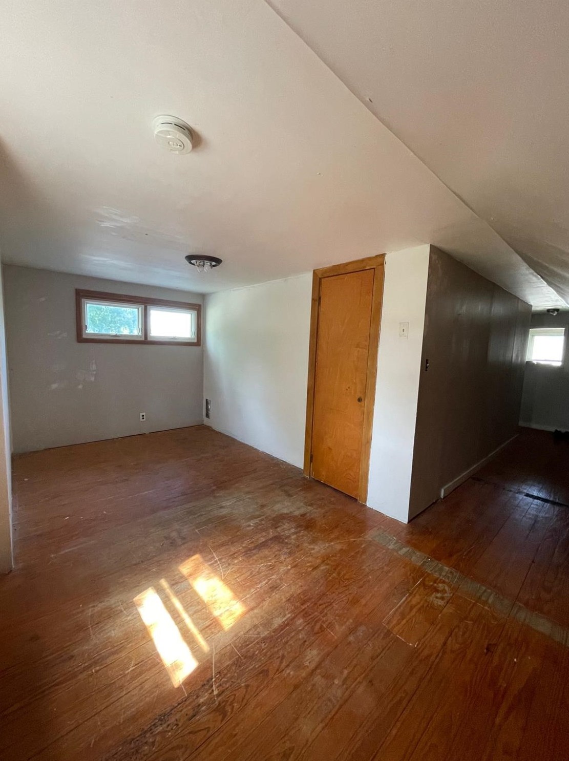 202 Maple St, Kentland IN  47951-1042 exterior