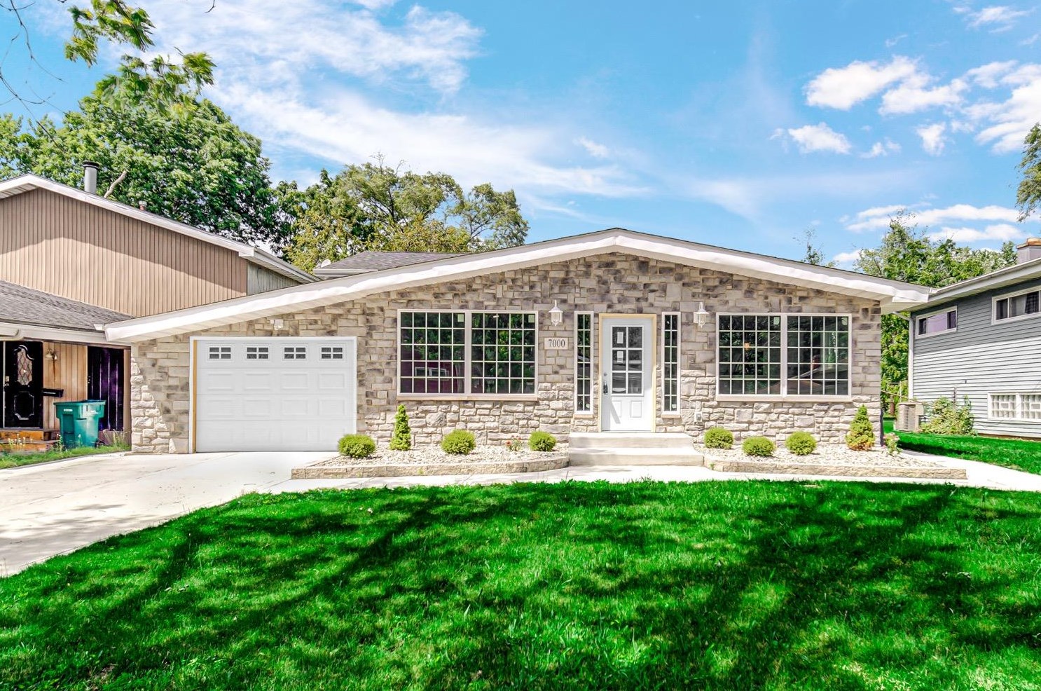 7000 1st Ave, Gary, IN 46403-3904