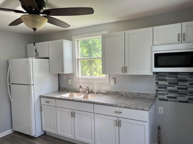 12723 Maple St, Cedar Lake, IN 46303