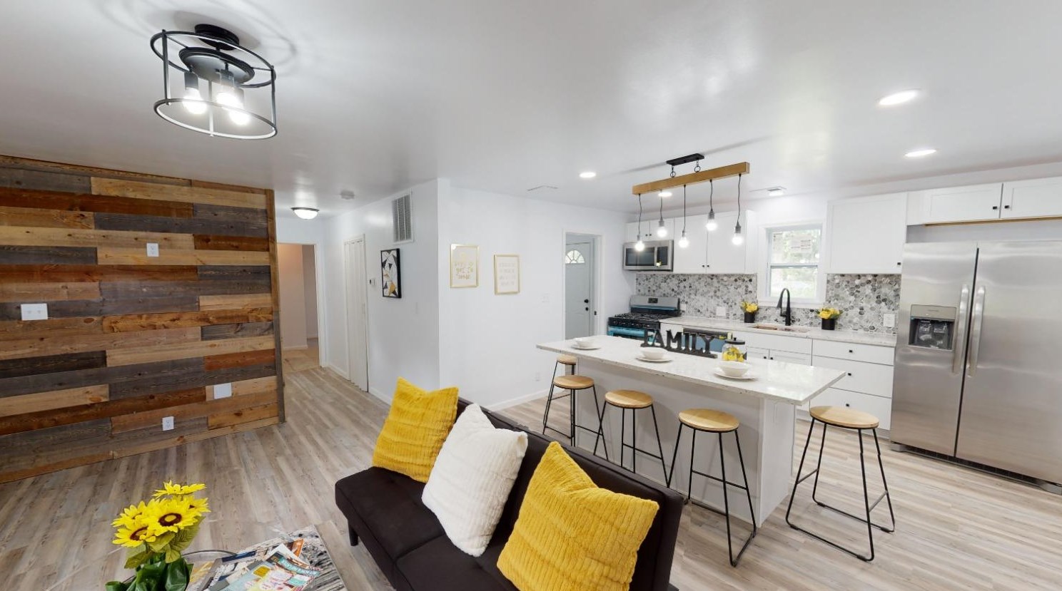 2401 Clay St, Gary, IN 46405