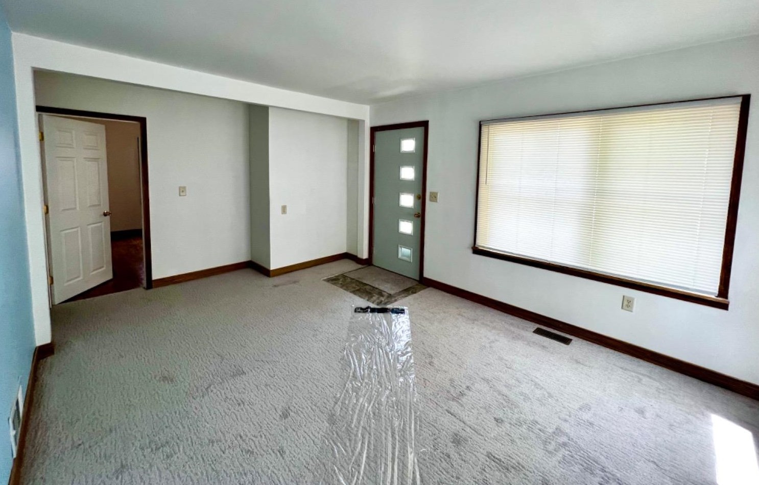 2666 Decatur St, Gary, IN 46405