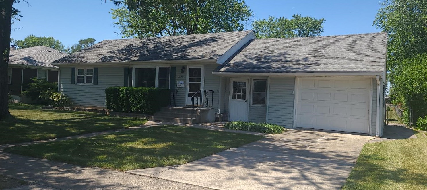 1338 Harrison Ave, Dyer, IN 46311