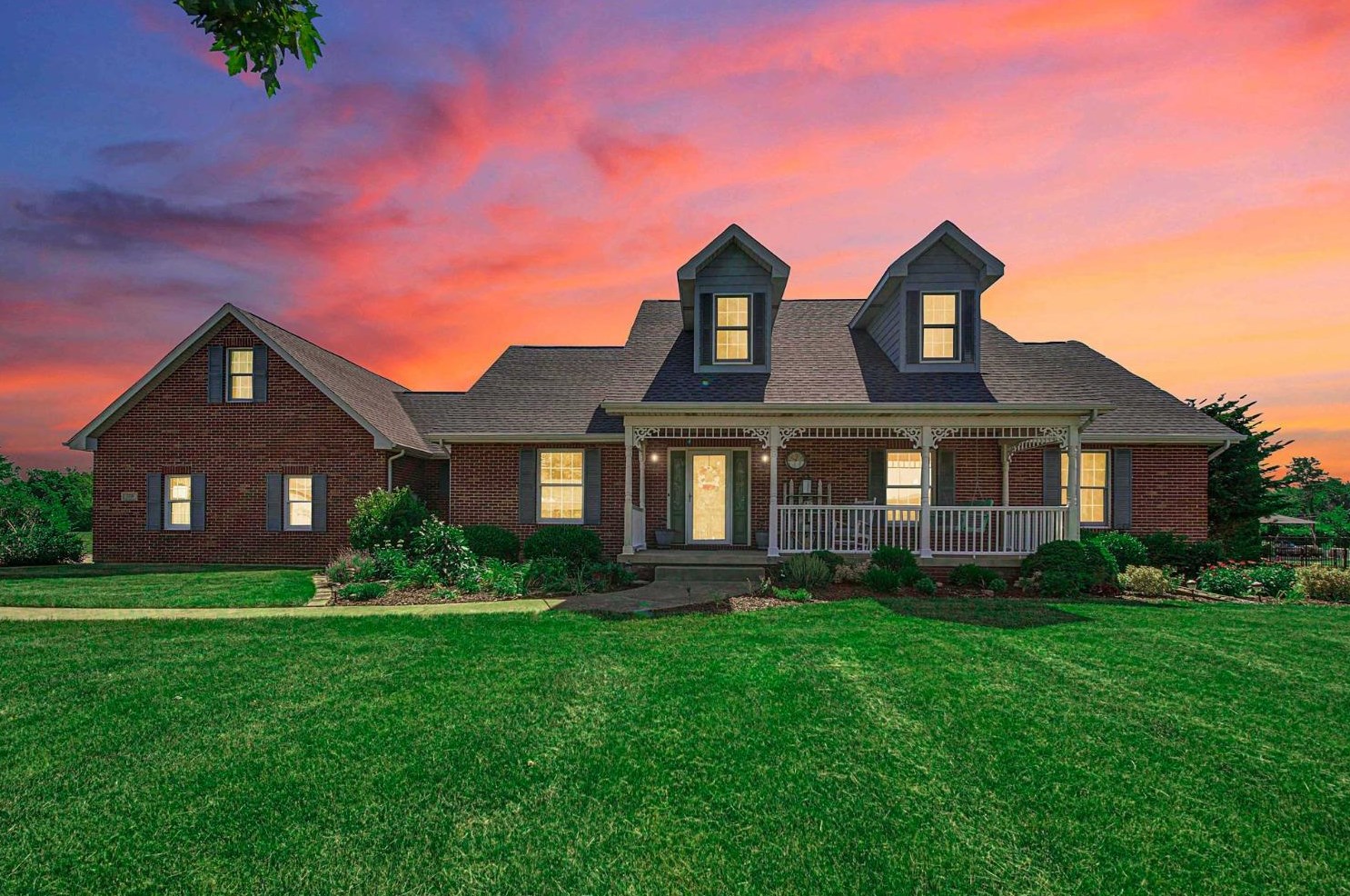 559 Wedgewood Dr, Valpo, IN 46385